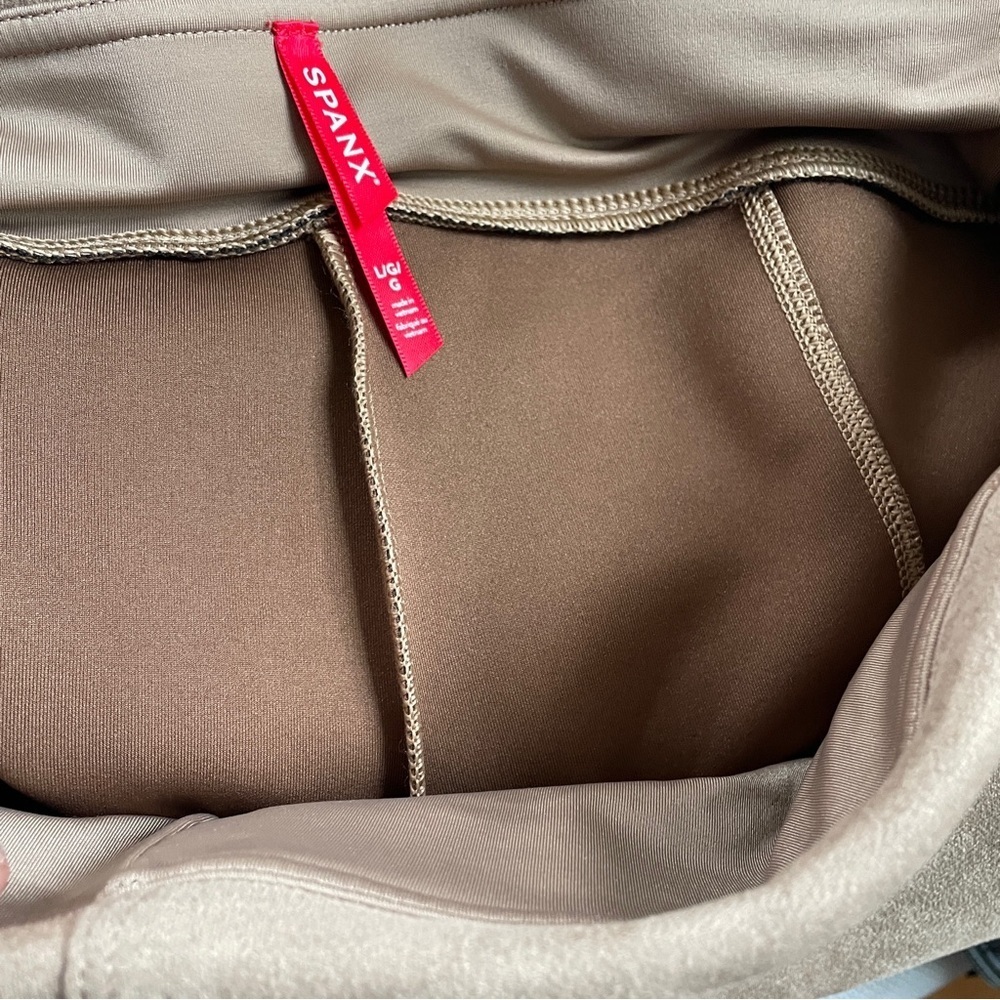 Spanx Stretch Faux Suede Control Top Shapewear Leggings Camel High Waist L - Picture 8 of 10